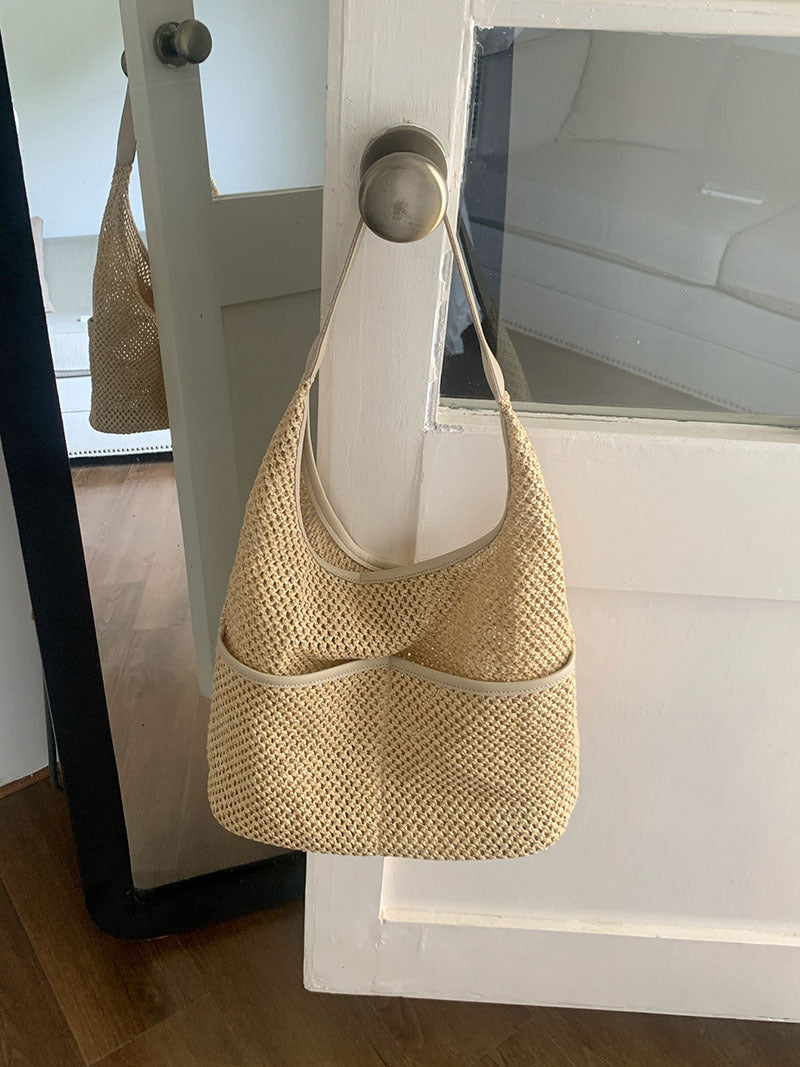 Lightweight Woven Straw Hobo Bag