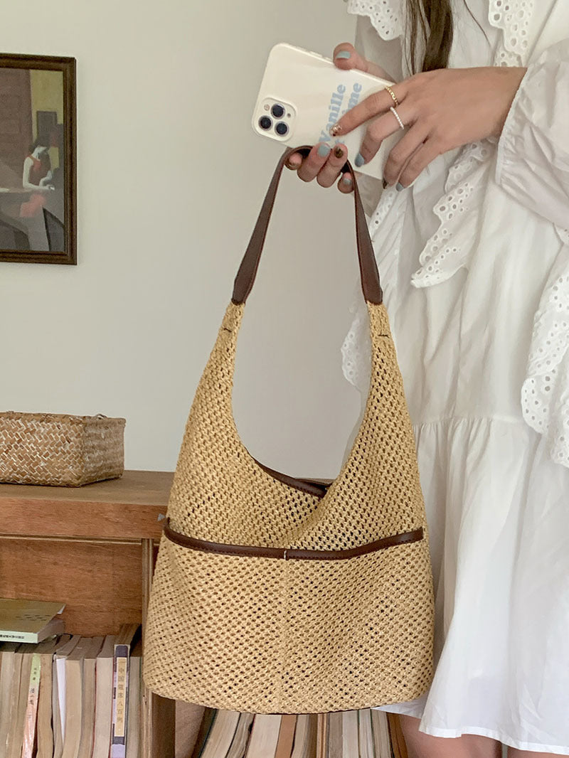 Lightweight Woven Straw Hobo Bag
